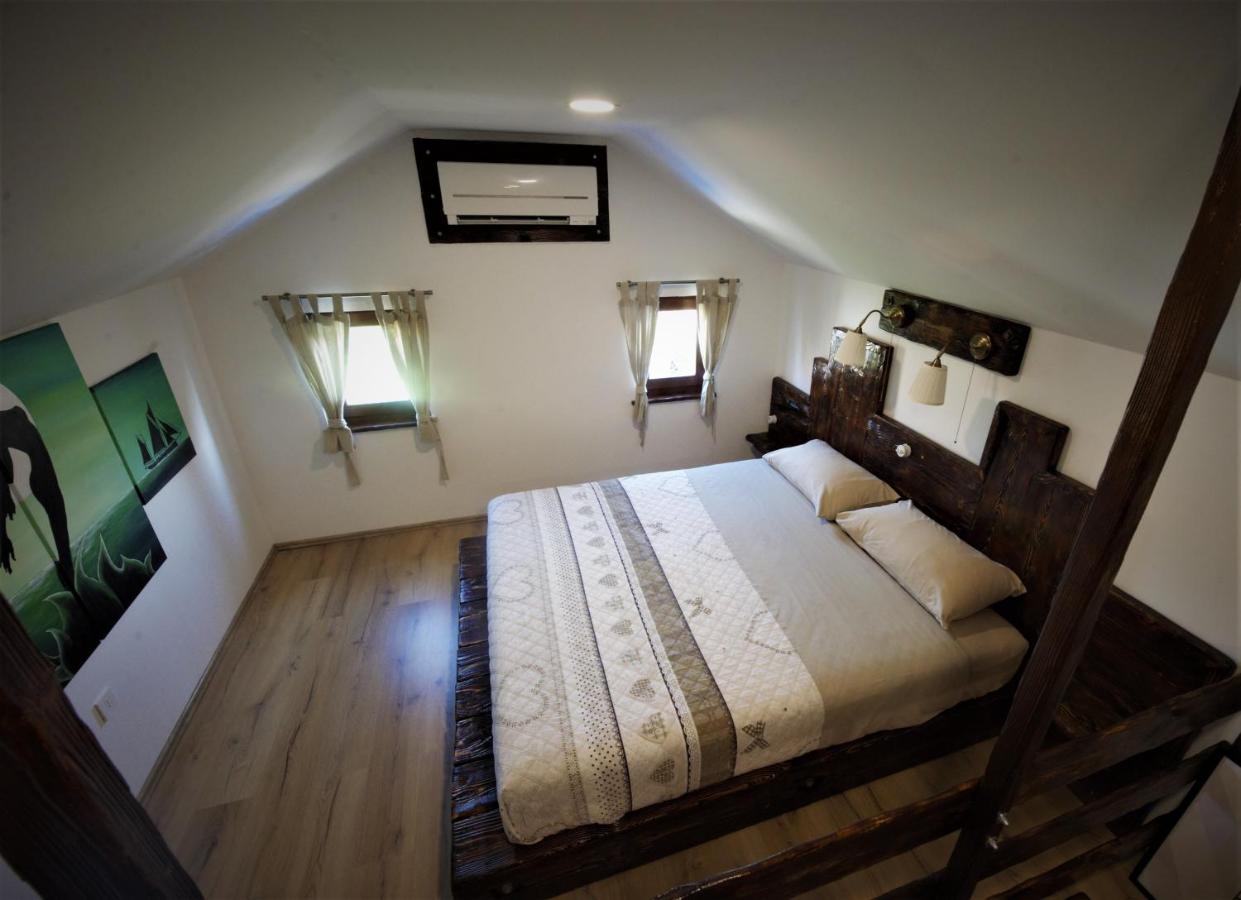 Apartments Oliva Fiorini Luaran gambar